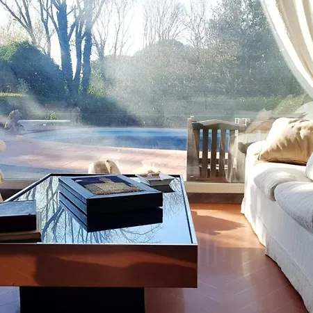 Peaceful In With Private Pool * Florence